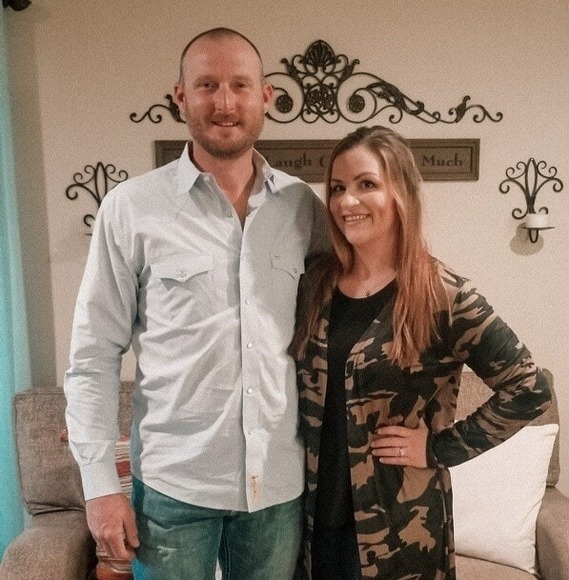 Meet your Posher, Kaywin - Picture 1 of 1